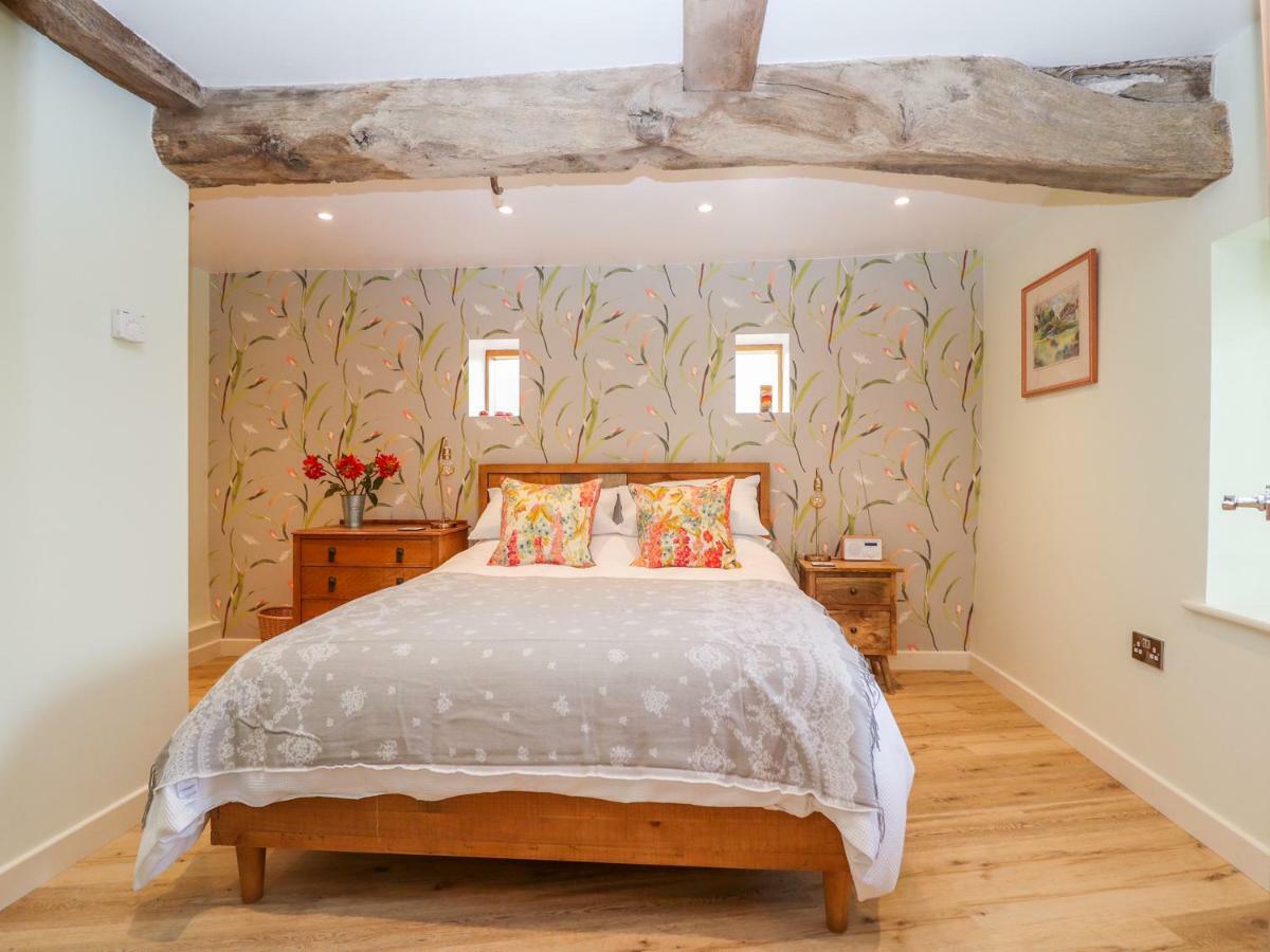 The Tractor Shed Villa Oswestry Exterior photo